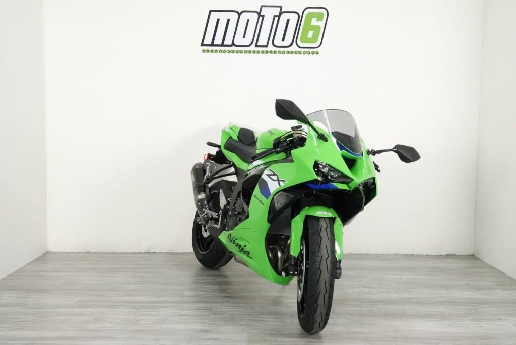 Démonstration des performances de la Kawasaki Ninja ZX-6R, Motos, Échappement sport, Permis Moto A, Entreprise, Occasion