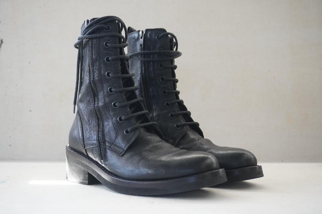 ANN DEMEULEMEESTER, Zwart, Lage of Enkellaarzen, Ophalen of Verzenden, Zo goed als nieuw