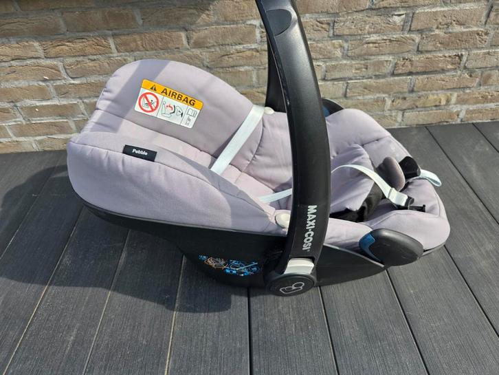 Maxi-Cosi Pebble baby autostoel, Kinderen en Baby's, Autostoeltjes, Gebruikt, Maxi-Cosi, Autogordel, Ophalen of Verzenden