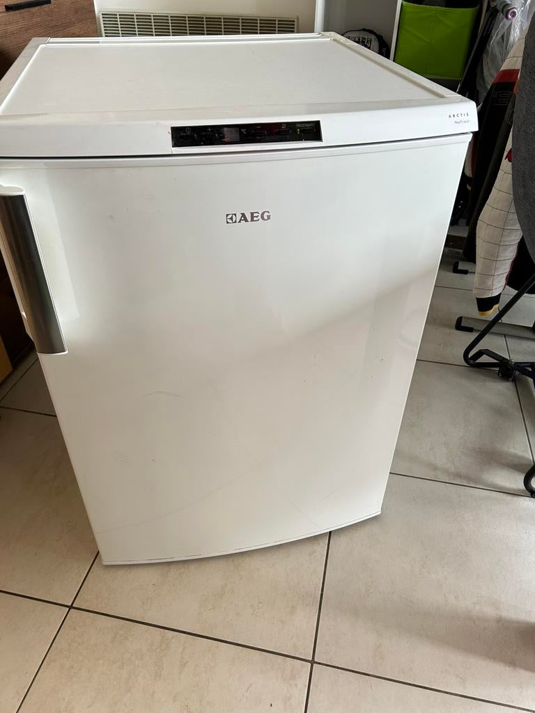 Diepvries AEG A+ nofrost tafelmodel, Elektronische apparatuur, Vriezers en Diepvrieskisten, Gebruikt, Energieklasse A of zuiniger