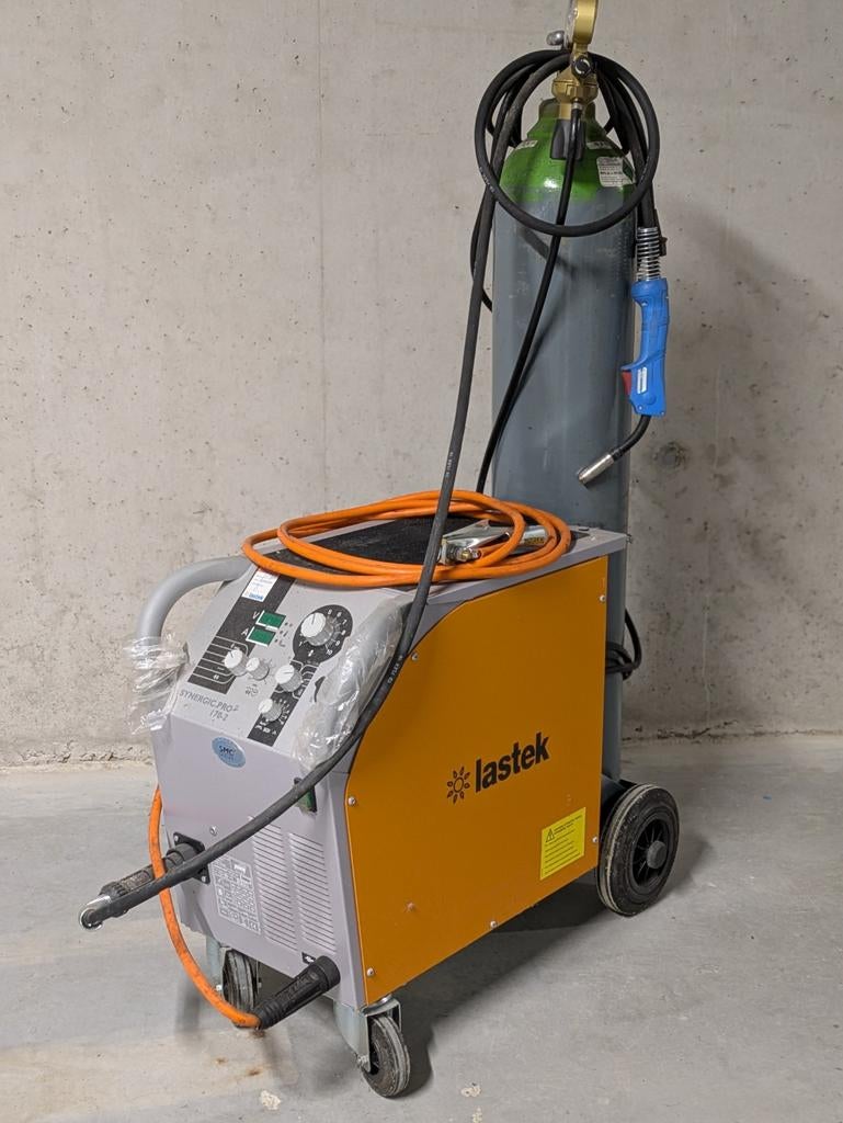 Mig/Mag lastoestel.
Lastek Synergic Pro² 170-2, Doe-het-zelf en Bouw, Gereedschap | Lasapparaten, Ophalen