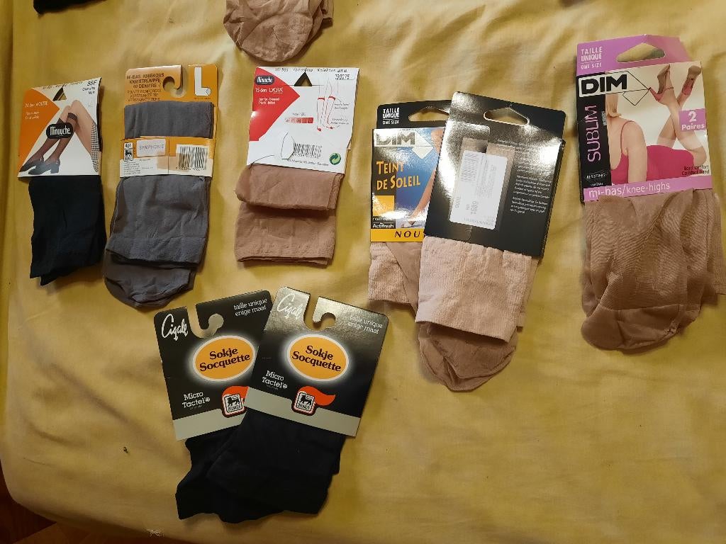 nieuwe nylon dames sokken korte en lange uit te kiezen, Kleding | Dames, Sokken en Kousen, Ophalen of Verzenden, Nieuw