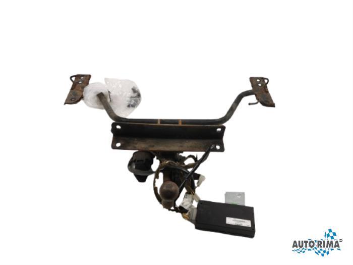 Crochet d'attelage d'un Volvo V50, -, 3 mois de garantie, -, -