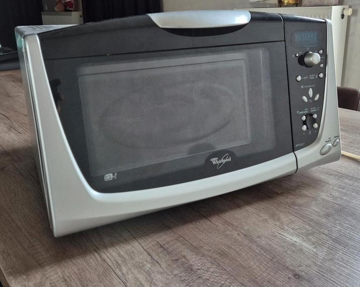 Four à micro-ondes Combi Whirlpool, Electroménager, Micro-ondes, Comme neuf, Autoportant, Croustillant, Gril, Air chaud, Four