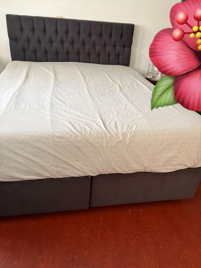 Lit double avec matelas neuf et espace de rangement, Maison & Meubles, Chambre à coucher | Lits boxsprings, Enlèvement, Comme neuf