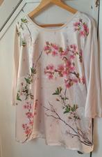 Prachtige blouse X.L Madeleine., Kleding | Dames, Grote Maten, Madeleine, Ophalen of Verzenden, Zo goed als nieuw, Blouse of Tuniek