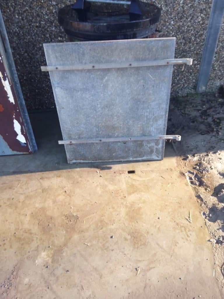 Deurtjes stalinrichting., Dieren en Toebehoren, Overige Dieren-accessoires, Zo goed als nieuw, Ophalen