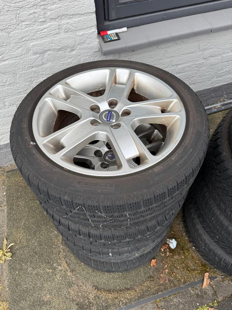 Lichtmetalen velgen met banden Volvo C30, Autos : Pièces & Accessoires, Pneus & Jantes, Pneus et Jantes, Véhicule de tourisme