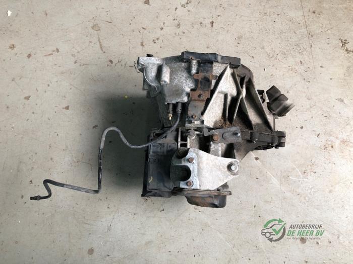 Versnellingsbak van een Ford Fiesta, Auto-onderdelen, Transmissie en Toebehoren, Ford, Gebruikt, 3 maanden garantie, Ophalen of Verzenden