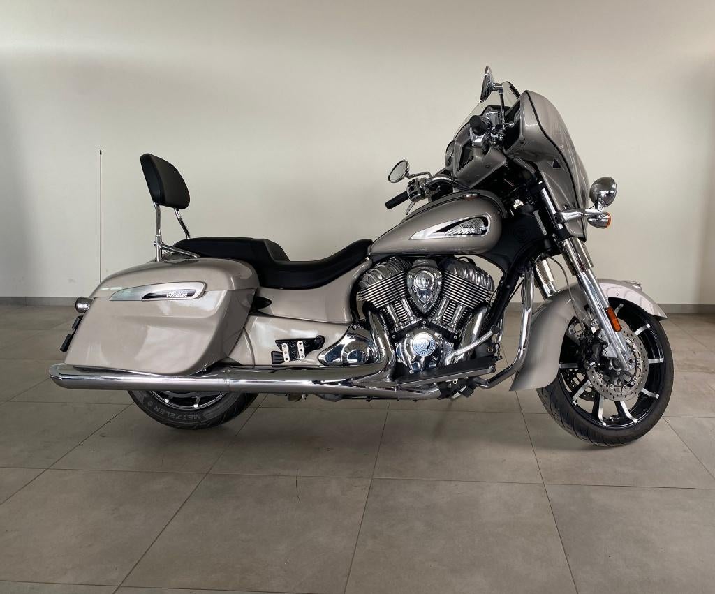 Indian chieftain, Motos, Enlèvement