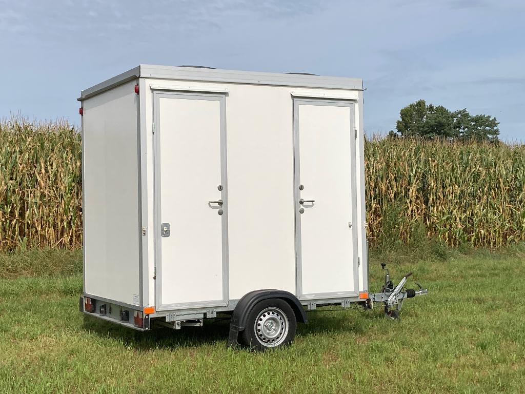 Luxe toiletwagen te koop–compact, stijlvol en verhuurklaar!, Ophalen, Gebruikt