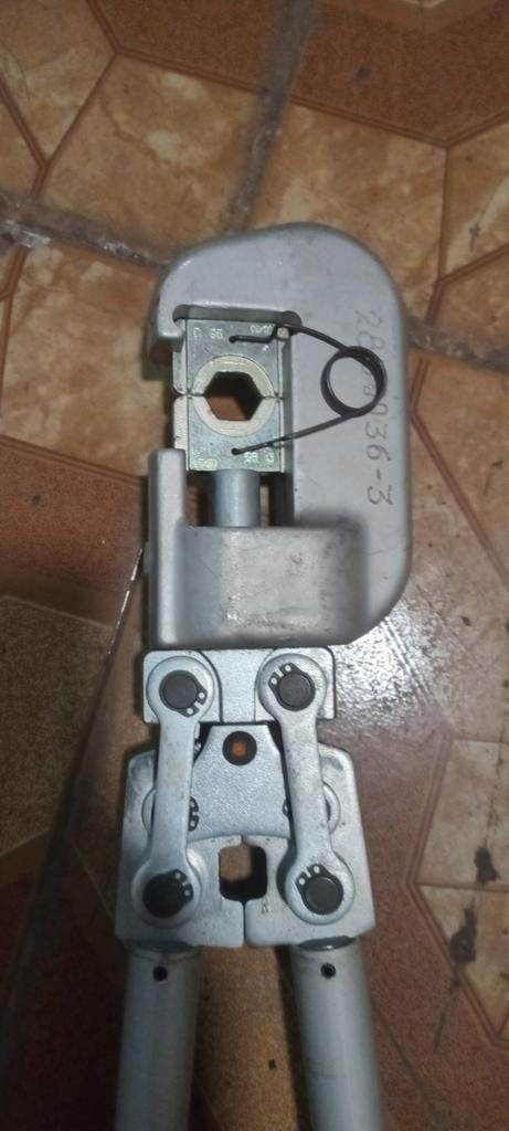 Klauke sertisseuse, Enlèvement ou Envoi