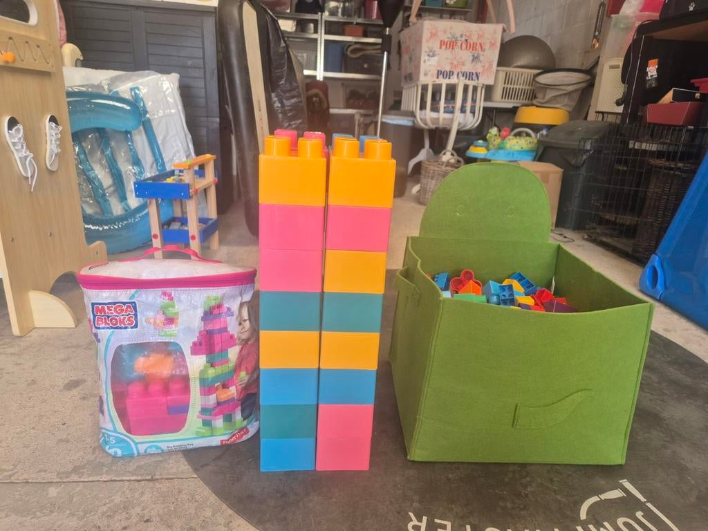 Grote blokken en duplo, Enlèvement