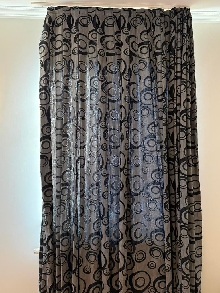 4 stuk Gordijnen - zo goed als nieuw, Huis en Inrichting, Ophalen, Zo goed als nieuw