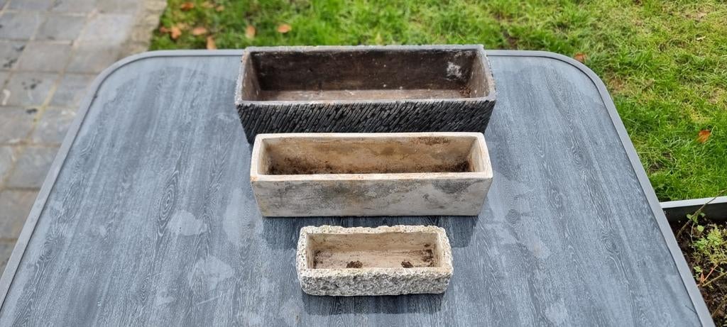 3 bloembakken / schalen in steen / beton, Enlèvement, Balcon