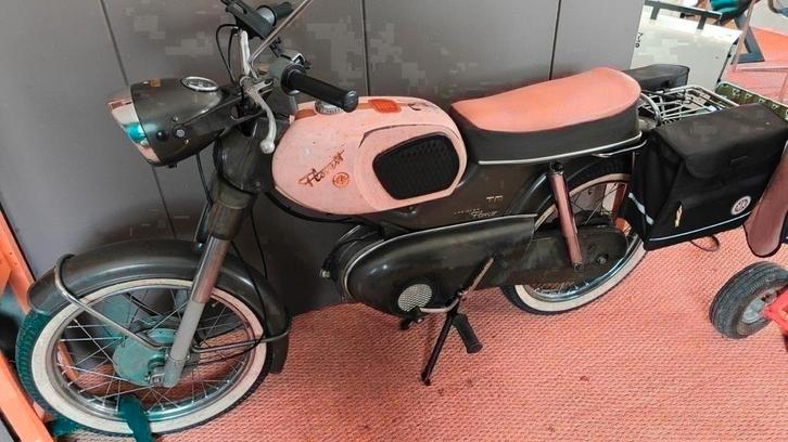 ✅ Kreidler tm 1977 patina staat 5,3pk 5bak 🇳🇱, Fietsen en Brommers, Brommers | Kreidler, Ophalen