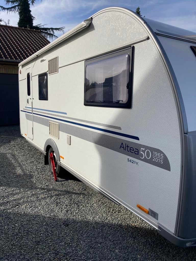 Adria altea silver collection C 524 PK, Caravans en Kamperen, Caravans, Particulier, tot en met 6, 1000 - 1250 kg, Treinzit, Adria