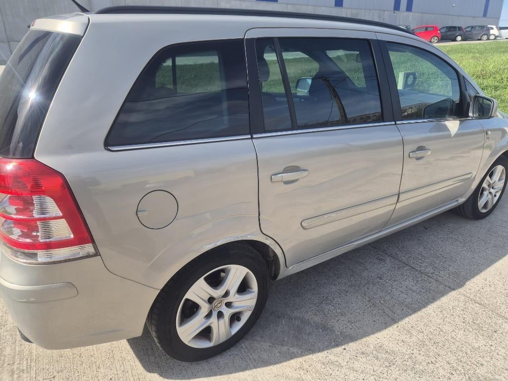 Boîte Automatique Opel Zafira 1.8 Essence 7 Place, Auto's, Automaat, 7 zetels, Bedrijf, Zafira