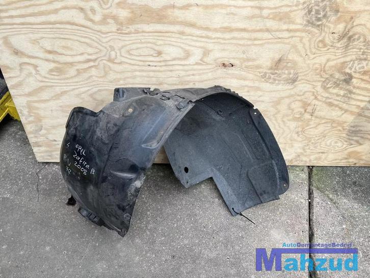OPEL ZAFIRA B rechts voor modderkuip wielkuip 2005-2011, Auto-onderdelen, Carrosserie, Opel, Voor, Rechts, Gebruikt