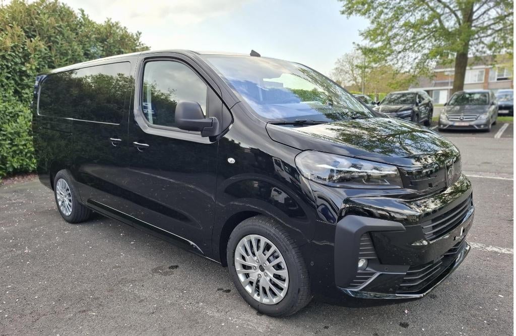 Peugeot Expert 2.2 BlueHDi Dubbele cabine L3 Long EAT8, Auto's, Peugeot, 4 cilinders, Zwart, Expert Combi, Lane Keeping Assist