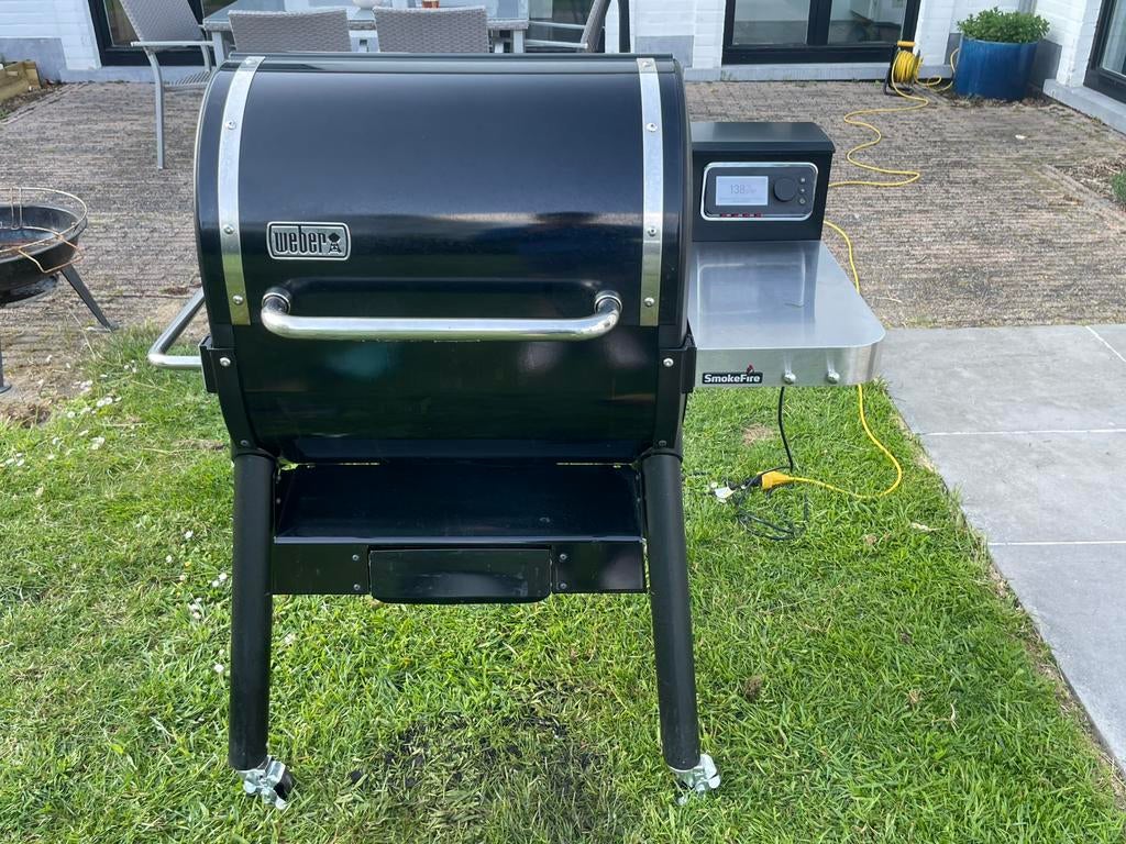 Pellet bbq weber smookfire ex4, Tuin en Terras, Ophalen, Zo goed als nieuw
