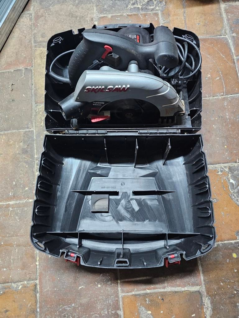 Scie circulaire SKILSAW 5166 – 1250W, Enlèvement, Comme neuf