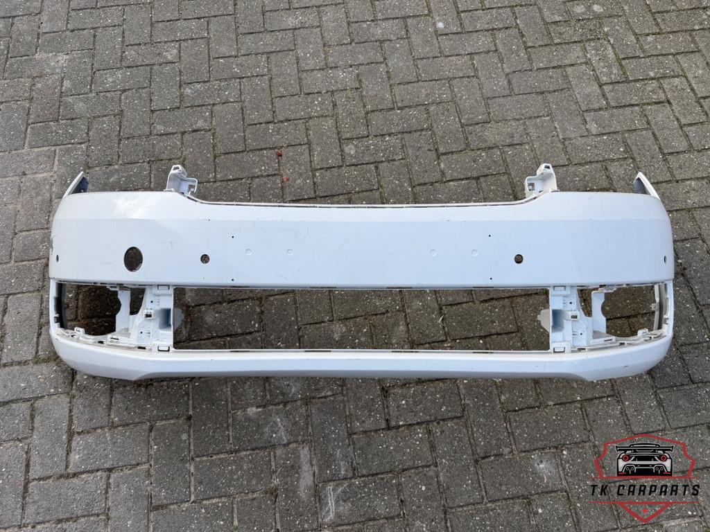 Skoda Rapid voorbumper orgineel 5ja807211, Voor, Tr. Vaclava Klementa 869
293 01  Mlada Boleslav, CZ, Skoda, Bumper