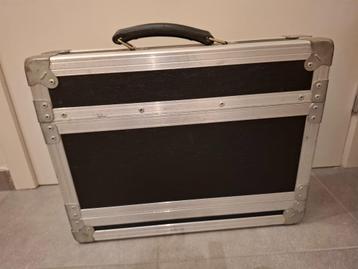 Flightcase beschikbaar voor biedingen