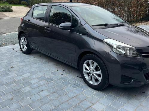 Toyota Yaris, Auto's, Toyota, Particulier, Yaris, ABS, Achteruitrijcamera, Airbags, Airconditioning, Bluetooth, Boordcomputer