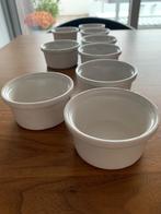 In nieuwe staat 9 kleine vuurvaste kommetjes  afhalen te Bil, Huis en Inrichting, Keuken | Servies, Ophalen of Verzenden, Zo goed als nieuw