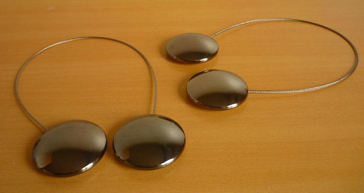 Set van 2 gunblack magnetische gordijnhouder gordijnclip, Huis en Inrichting, Stoffering | Gordijnen en Lamellen, Ophalen of Verzenden