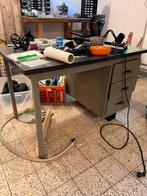Metalen bureau, Ophalen, Gebruikt, Bureau