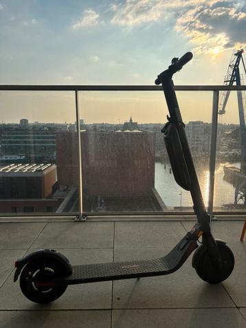 Segway Ninebot E25E + extra batterij, Fietsen en Brommers, Ophalen, Gebruikt, Elektrische step (E-scooter), Segway ninebot
