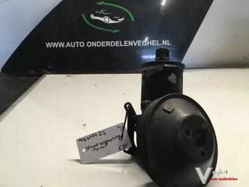 Mercedes W124 2.3 1993  Stuurpomp beschikbaar voor biedingen