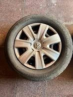 6 pneus avec enjoliveurs - Volkswagen Polo, Enlèvement, Comme neuf