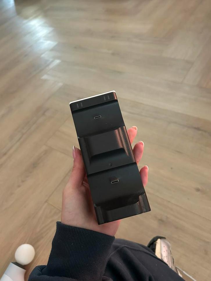 Dual Charging Dock voor PS5 Controllers, Games en Spelcomputers, Games | Sony PlayStation 5, Zo goed als nieuw, Ophalen
