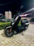 NIU N-GT electrische scooter 125cc, Fietsen en Brommers, Ophalen, Elektrisch, 125 cc, Zo goed als nieuw