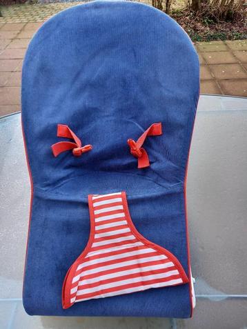 Te Koop Baby sit beschikbaar voor biedingen