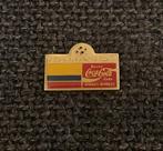 PIN - WORLD CUP FOOTBALL ITALIA '90 - COCA COLA - COLUMBIA, Verzenden, Gebruikt, Sport, Speldje of Pin