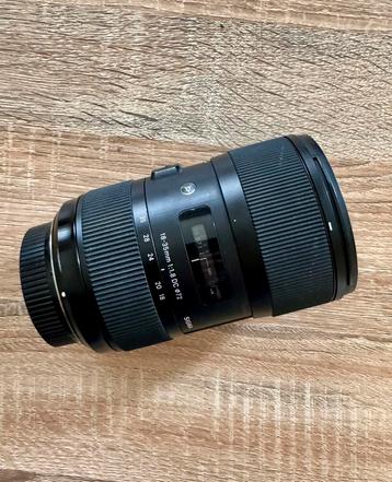 Objectif Sigma 18-35 mm f 1:1.8 DC Nikon 