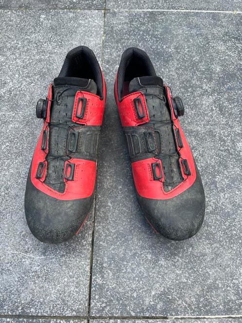 Chaussures de cyclisme Fizik Vento X3 - Taille 43, Vélos & Vélomoteurs, Accessoires vélo | Vêtements de cyclisme, Utilisé, Hommes