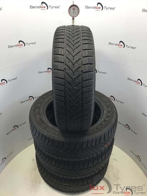 winter 205/60R16 92H Vredestein Snow 2 205/60 R16 205/60/16, Auto-onderdelen, Banden en Velgen, Band(en), Winterbanden, 16 inch