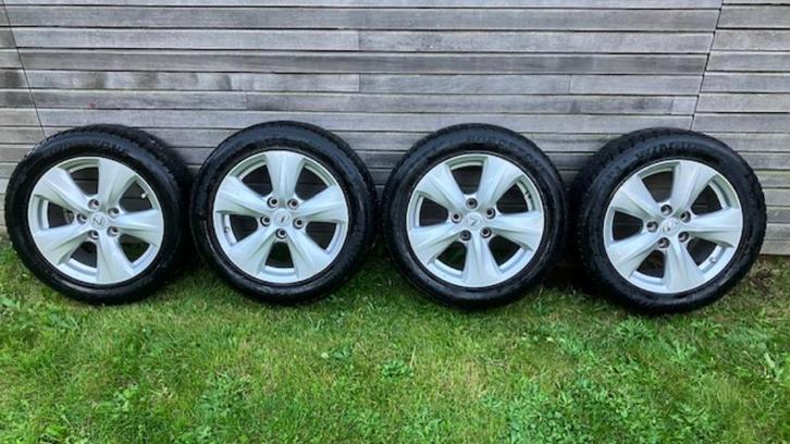 Winterbanden op velg, Auto-onderdelen, Banden en Velgen, Banden en Velgen, Winterbanden, 16 inch, 205 mm, Personenwagen, Gebruikt