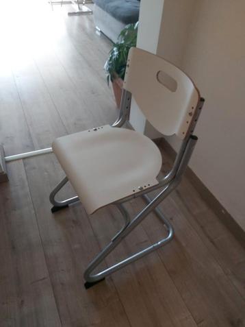 Bureau stoel als nieuw beschikbaar voor biedingen