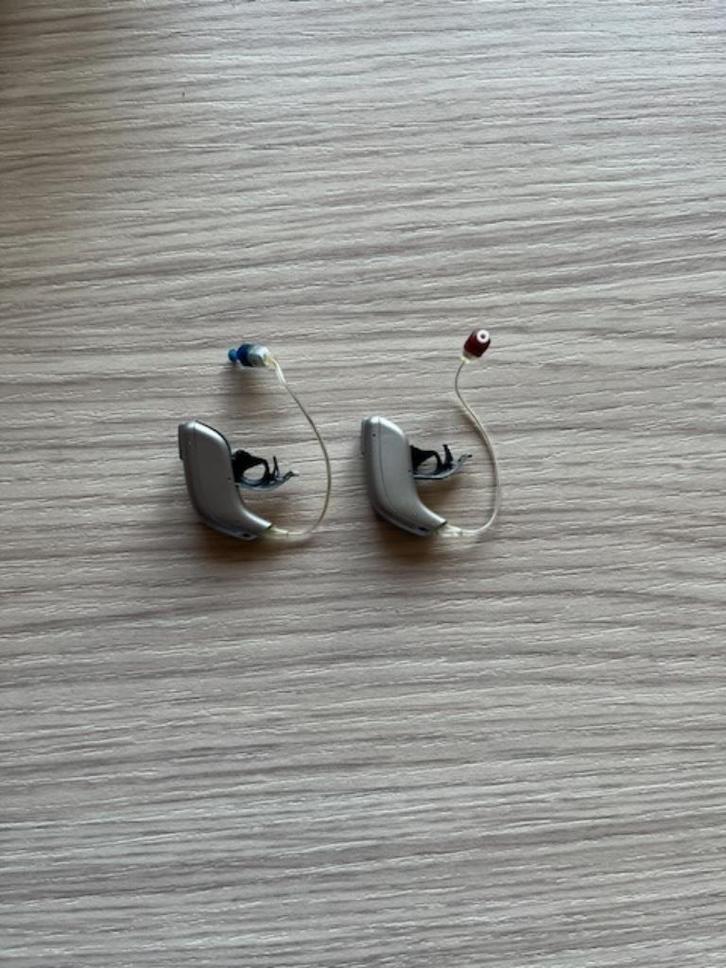 2 Oticon Opn1 gehoorapparaten + bijbehoren, Elektronische apparatuur, Persoonlijke Verzorgingsapparatuur, Gebruikt, Overige typen