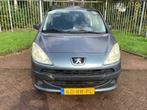 2005 Peugeot 1007 1.4 Urban Personenauto, Auto's, Peugeot, Gebruikt, Overige brandstoffen, Bedrijf, Handgeschakeld