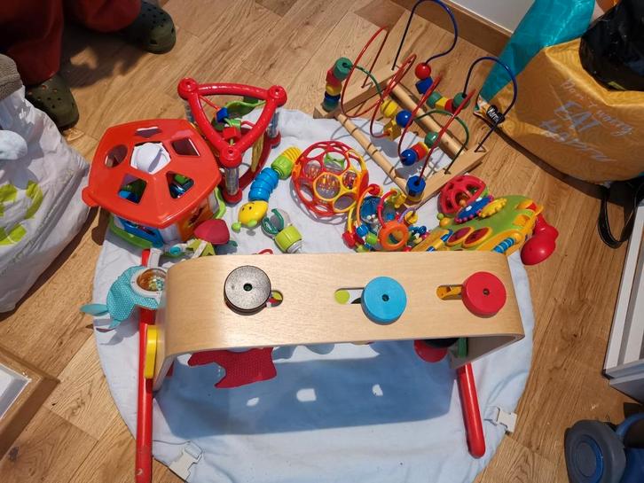 Lot de jouets premier âge. (TBE), Kinderen en Baby's, Speelgoed | Babyspeelgoed, Ophalen