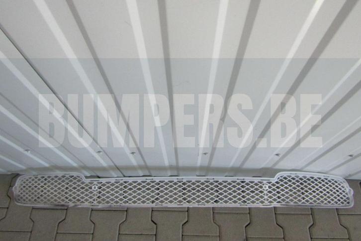 Grill Rolls Royce Wraith RR5 13-15 51117301348 grille voorbu, Autos : Pièces & Accessoires, Autres pièces automobiles, Utilisé