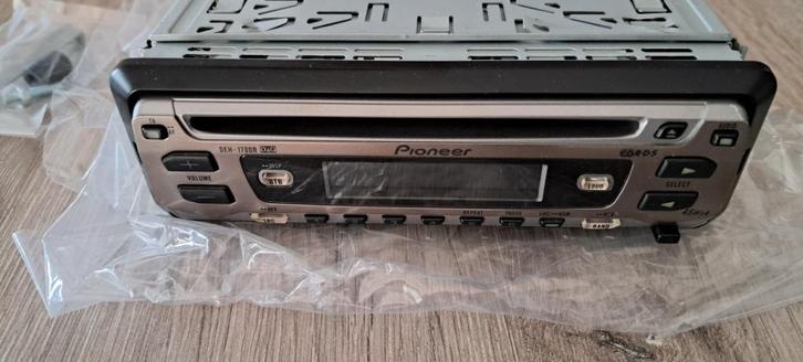DEH-1700R Pioneer, Audio, Tv en Foto, Versterkers en Ontvangers, Zo goed als nieuw, 120 watt of meer, Pioneer, Ophalen