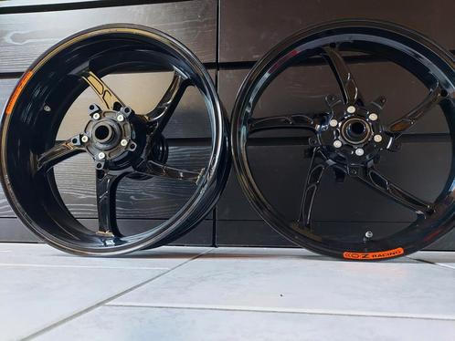 JANTE OZ PIEGA + DISQUE BREMBO SERIE ORO YAMAHA R6 2005 2016, Motoren, Onderdelen | Yamaha, Ophalen of Verzenden